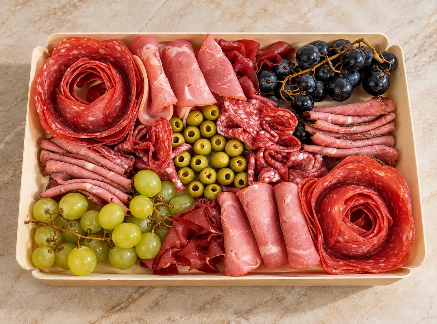 Plateau Charcuteries Artisanales à partager, traiteur L'Écrin, Paris & Île-de-France